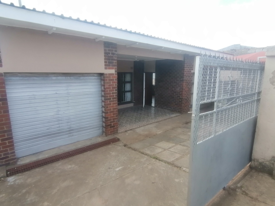 3 Bedroom Property for Sale in Mdantsane Nu 9 Eastern Cape